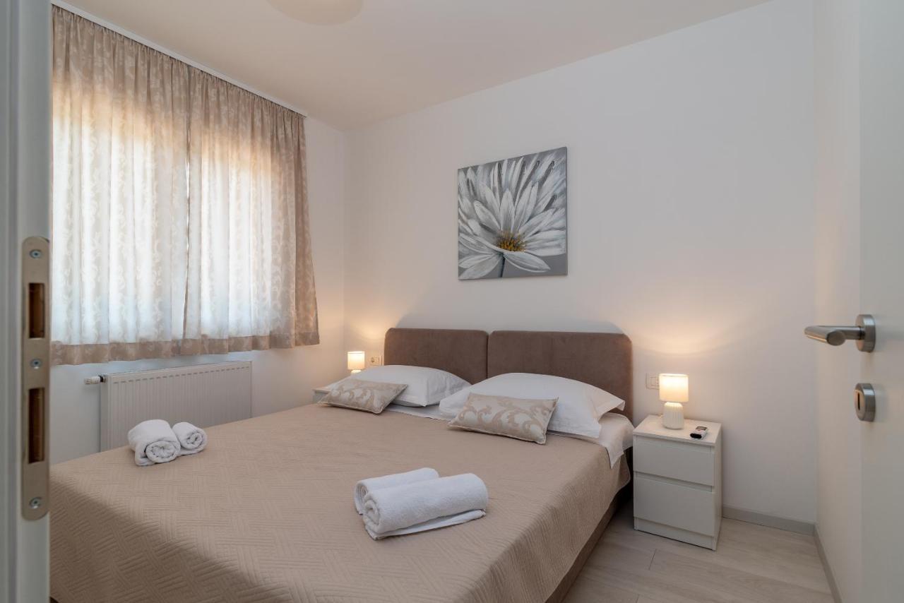 Villa Dalmata Trogir Exterior photo