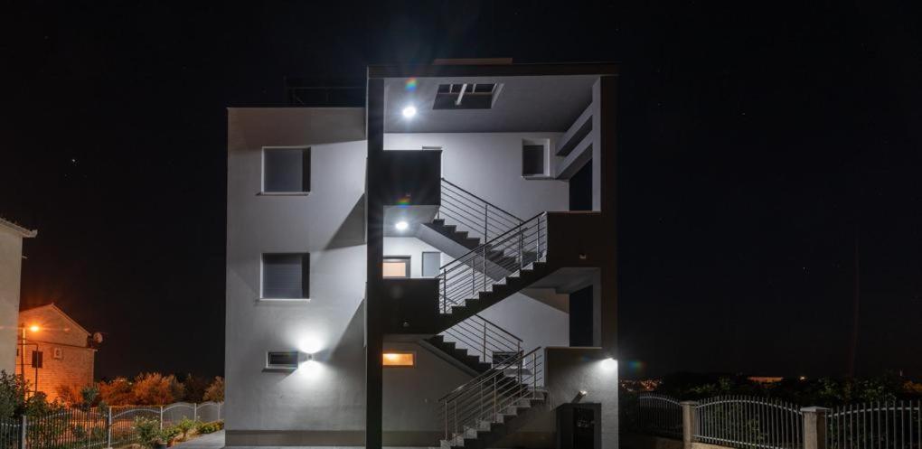 Villa Dalmata Trogir Exterior photo